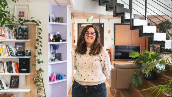 Couverture de l'article [Dans les coulisses] Rencontre avec Coline Faure-Geors, Développeuse Front/WebGL chez WanadevDigital