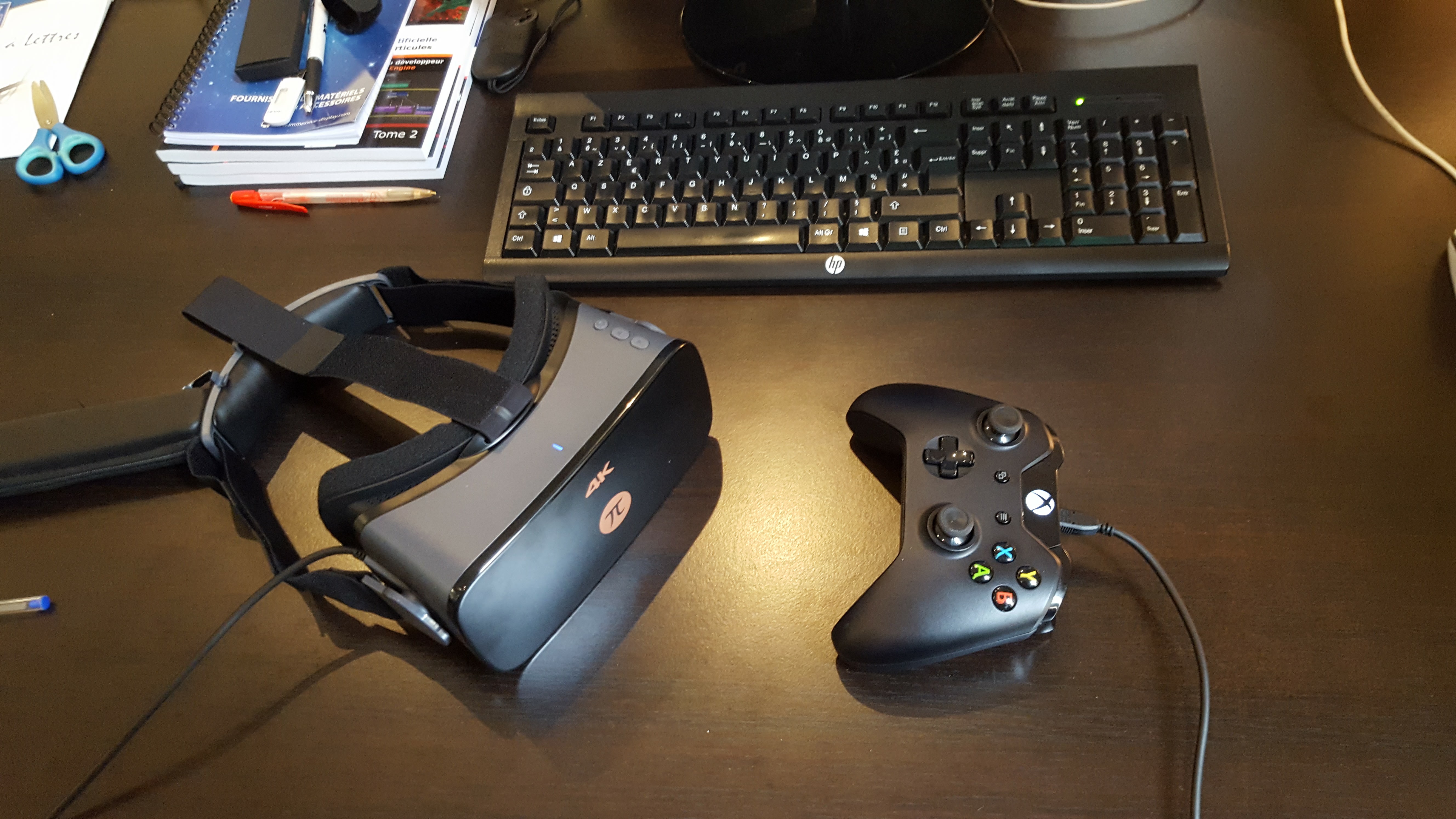 Le casque avec un gamepad de Xbox One