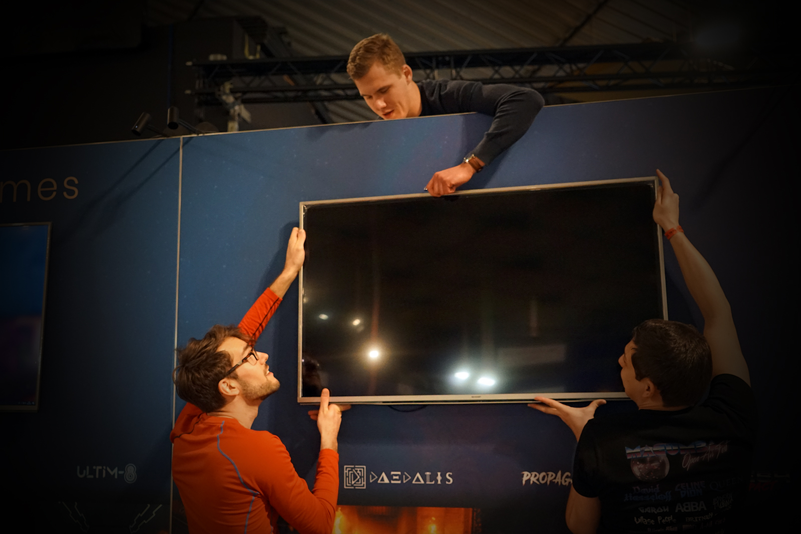 Montage du stand Octopod au Laval Virtual 2019